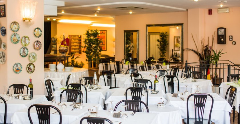 Imagen del bar/restaurante del Hotel Antares, Cattolica. Foto 4