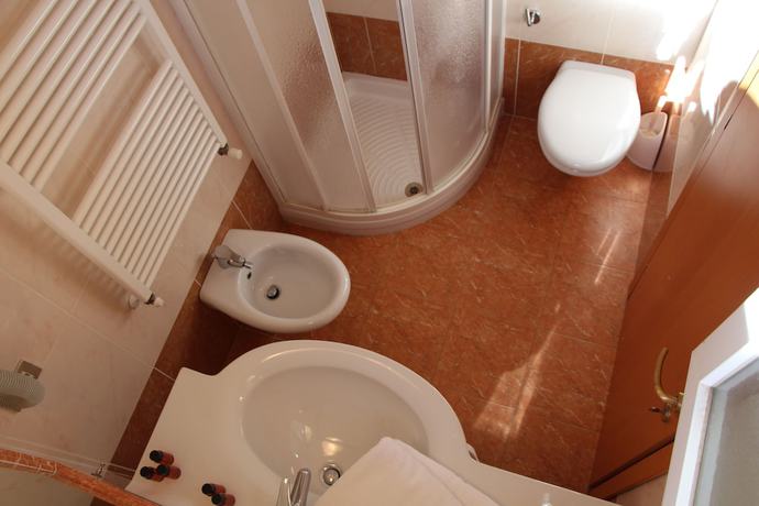 Imagen de la habitación del Hotel Antares, Cattolica. Foto 14