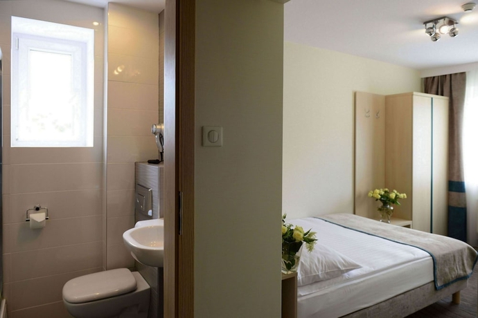 Imagen de la habitación del Hotel Antares, Gdynia. Foto 15