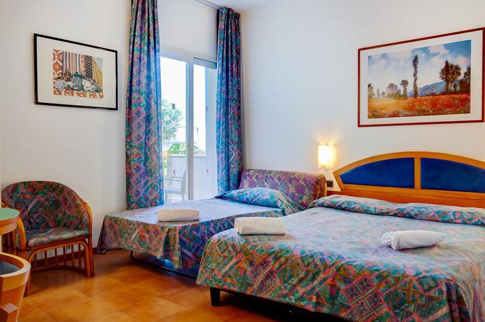 Imagen general del Hotel Antares, Letojanni. Foto 2