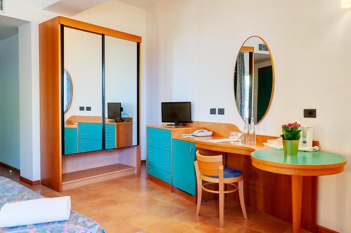 Imagen general del Hotel Antares, Letojanni. Foto 4