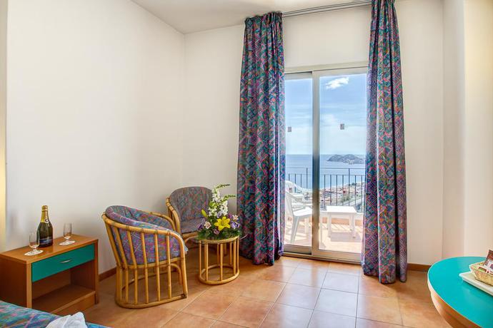 Imagen general del Hotel Antares, Letojanni. Foto 13