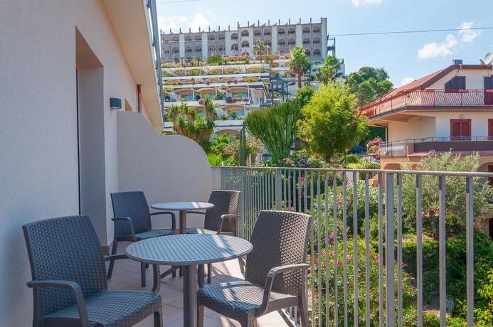 Imagen general del Hotel Antares, Letojanni. Foto 16