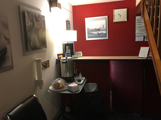 Imagen de los interiores del Hotel Antares, Montevideo. Foto 19