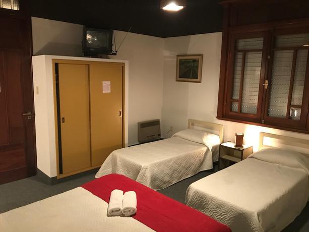 Imagen de la habitación del Hotel Antares, Montevideo. Foto 15