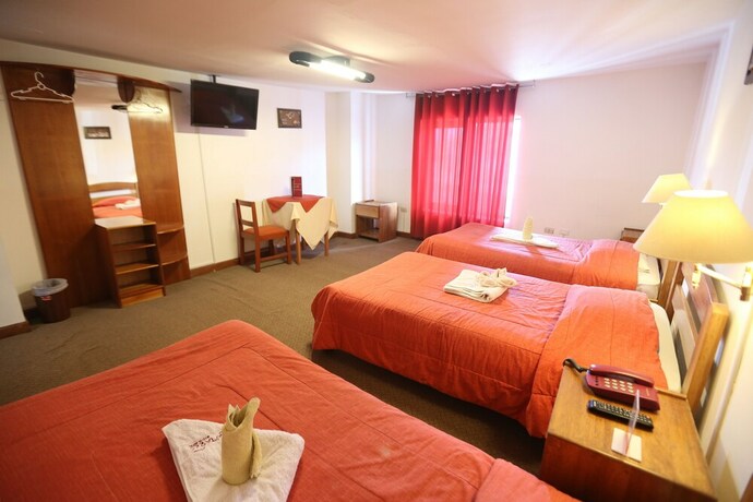 Imagen de la habitación del Hotel Antares Mystic. Foto 6