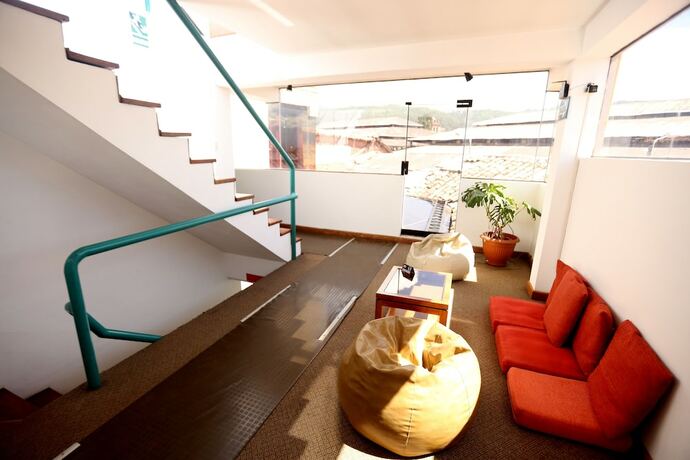 Imagen de los interiores del Hotel Antares Mystic. Foto 19