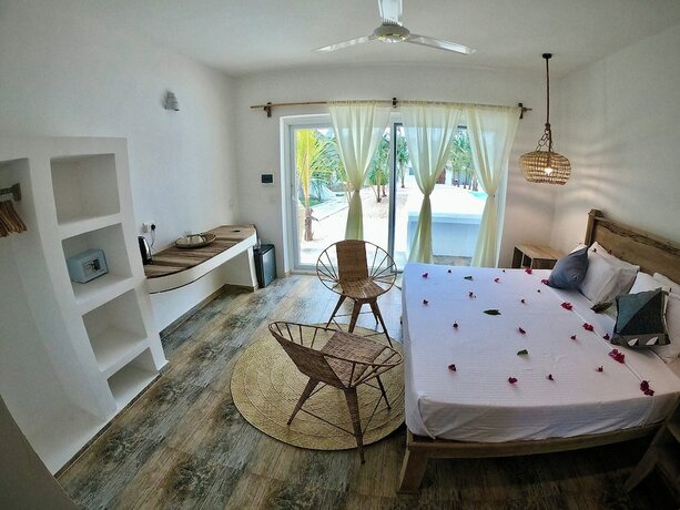 Imagen de la habitación del Hotel Antares Villa. Foto 14