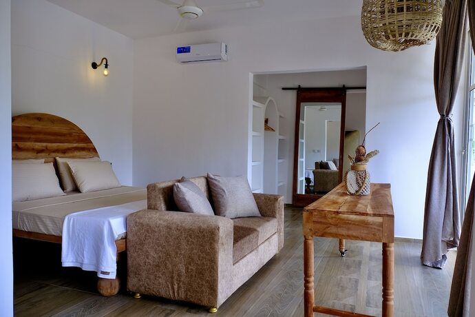Imagen de la habitación del Hotel Antares Villa. Foto 15
