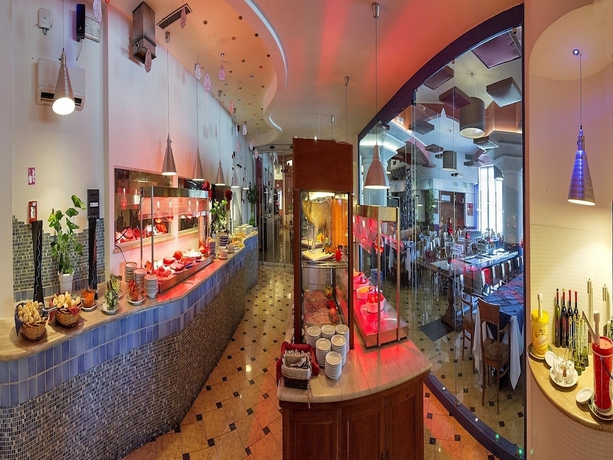 Imagen del bar/restaurante del Hotel Antares, Villafranca de Verona. Foto 5