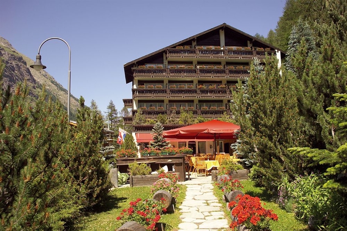 Imagen de los exteriores del Hotel Antares, Zermatt . Foto 13