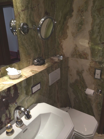 Imagen de la habitación del Hotel Antares, Zermatt . Foto 9