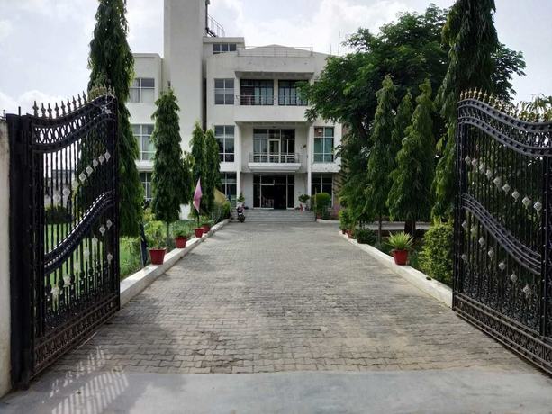 Imagen general del Hotel Antariksh and Resorts. Foto 1