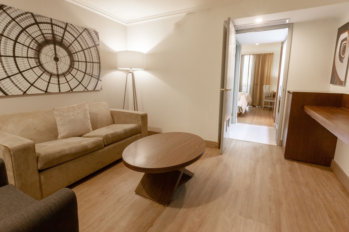 Imagen de la habitación del Hotel Antaris Cintermex. Foto 3