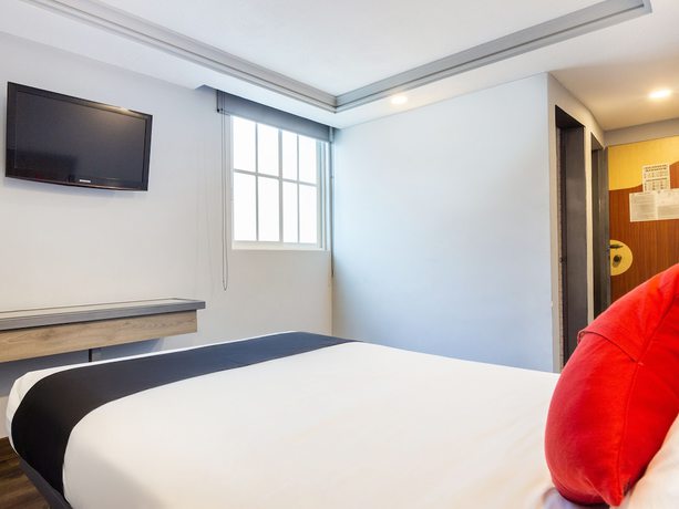 Imagen de la habitación del Hotel Antas. Foto 8