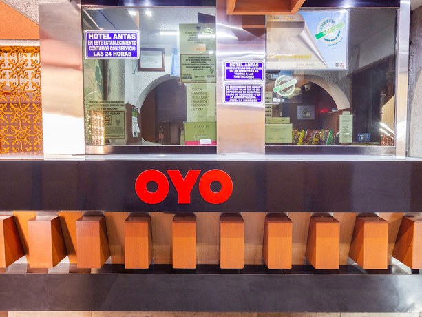 Imagen de los interiores del Hotel Antas. Foto 18