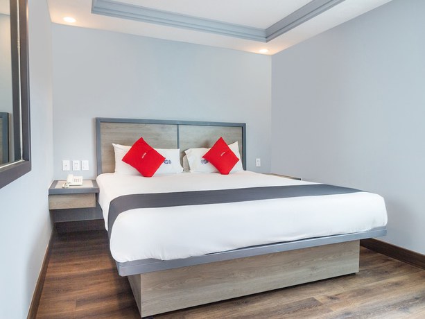 Imagen de la habitación del Hotel Antas. Foto 14