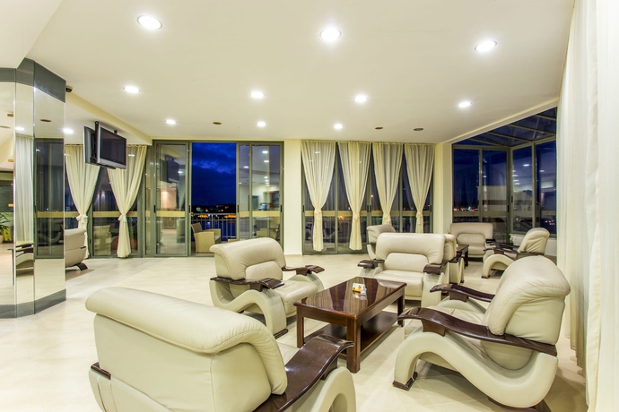 Imagen de los interiores del Hotel Antea Sozopol. Foto 13