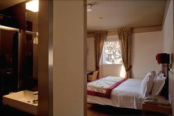 Imagen de la habitación del Hotel Antelao Dolomiti Mountain Resort. Foto 16