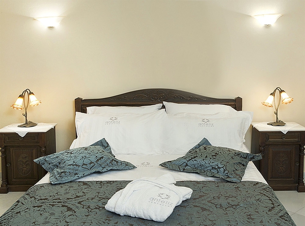 Imagen de la habitación del Hotel Anteliz Suites. Foto 6
