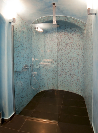 Imagen de la habitación del Hotel Anteliz Suites. Foto 10