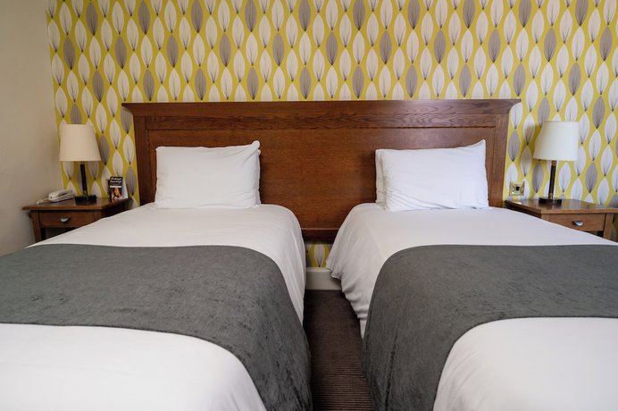 Imagen de la habitación del Hotel Antelope by Greene King Inns, Poole. Foto 4