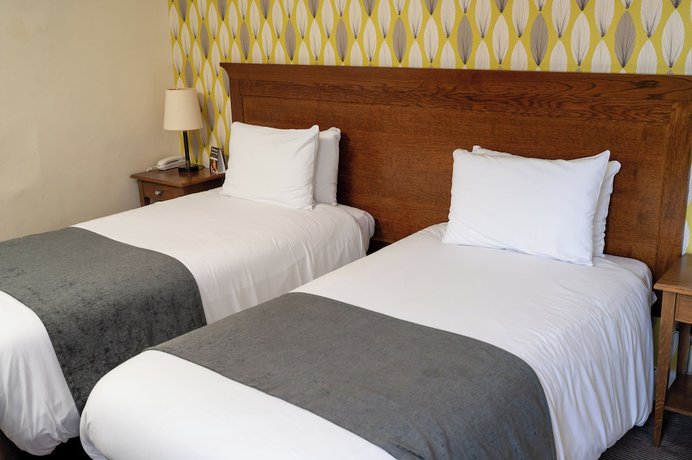 Imagen de la habitación del Hotel Antelope by Greene King Inns, Poole. Foto 6