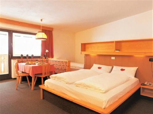 Imagen de la habitación del Hotel Antermoia. Foto 9