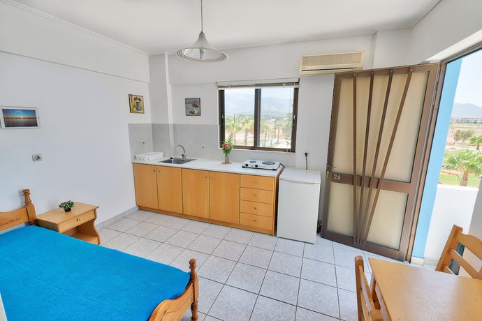 Imagen de la habitación del Hotel Anthia Apartments. Foto 9
