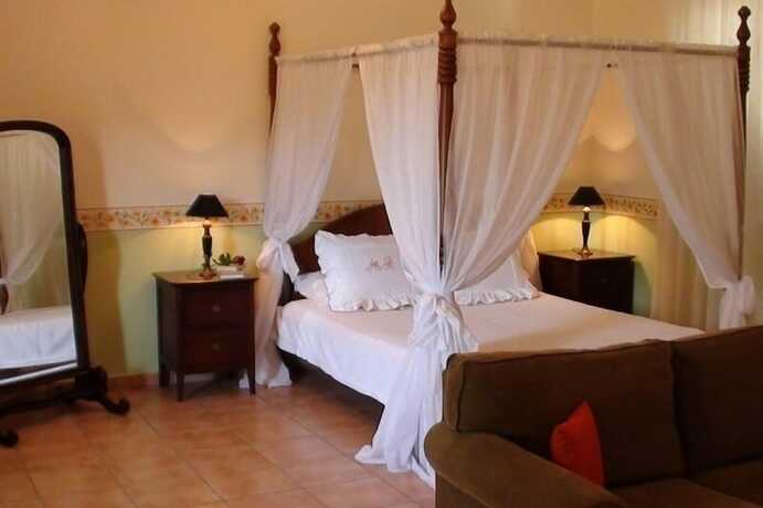 Imagen de la habitación del Hotel Anthias Garden. Foto 12