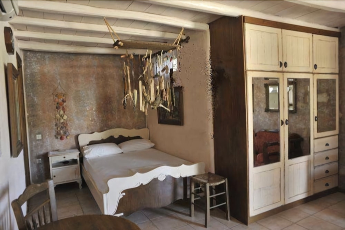 Imagen de la habitación del Hotel Anthippi Guest House. Foto 6