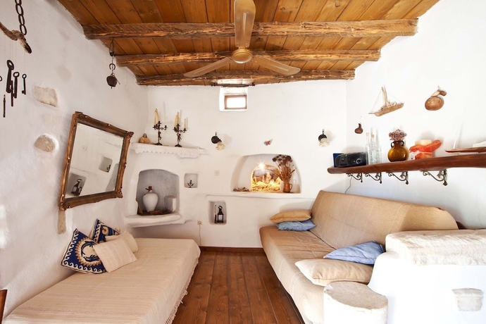 Imagen de la habitación del Hotel Anthippi Guest House. Foto 10