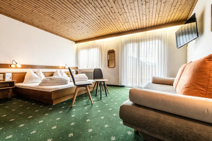 Imagen de la habitación del Hotel Antholzerhof. Foto 16