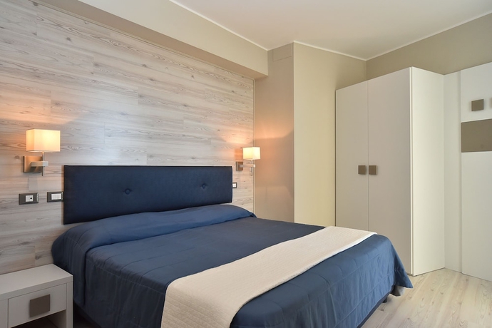 Imagen de la habitación del Hotel Anthony. Foto 7