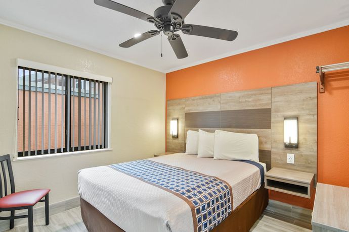 Imagen de la habitación del Hotel Anthony\'s on the Beach. Foto 9