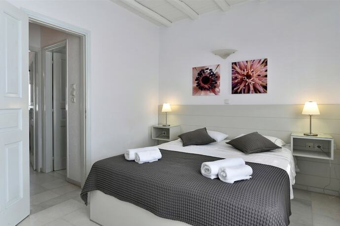 Imagen general del Hotel Anthos Apartments Paros. Foto 5