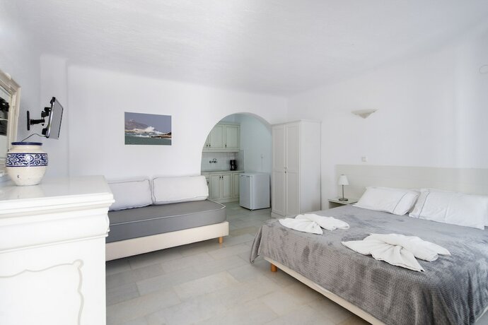Imagen de la habitación del Hotel Anthos Apartments Paros. Foto 15