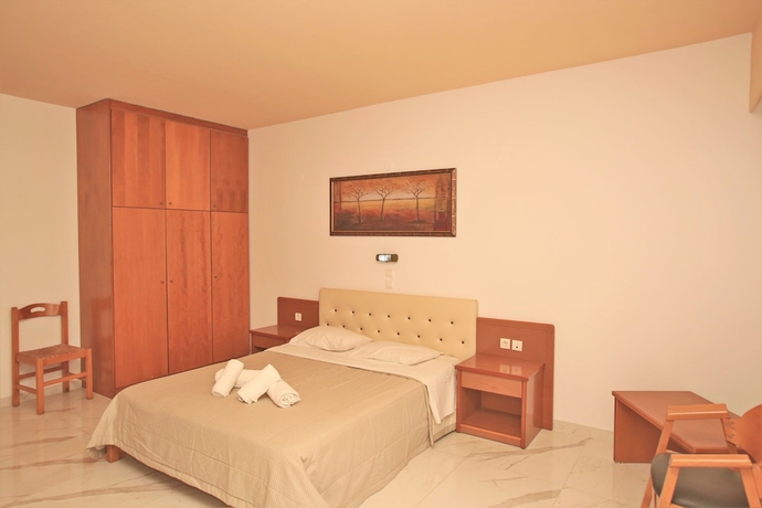Imagen de la habitación del Hotel Anthoula Village. Foto 6