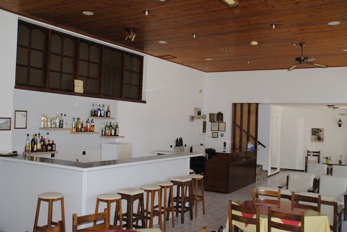 Imagen del bar/restaurante del Hotel Anthousa. Foto 6