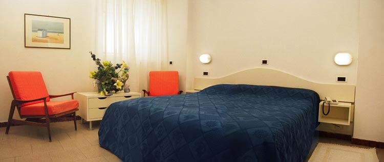 Imagen de la habitación del Hotel Antibes, Riccione. Foto 5