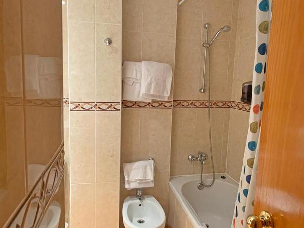 Imagen de los interiores del Hotel Antic. Foto 15