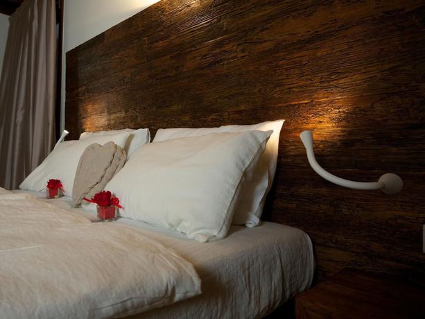 Imagen de la habitación del Hotel Antica Abbazia. Foto 3