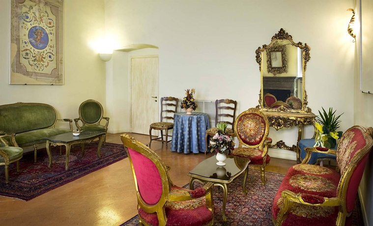 Imagen de los interiores del Hotel Antica Dimora Alla Rocca. Foto 13