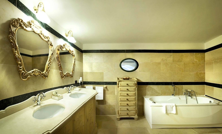 Imagen de la habitación del Hotel Antica Dimora Alla Rocca. Foto 8