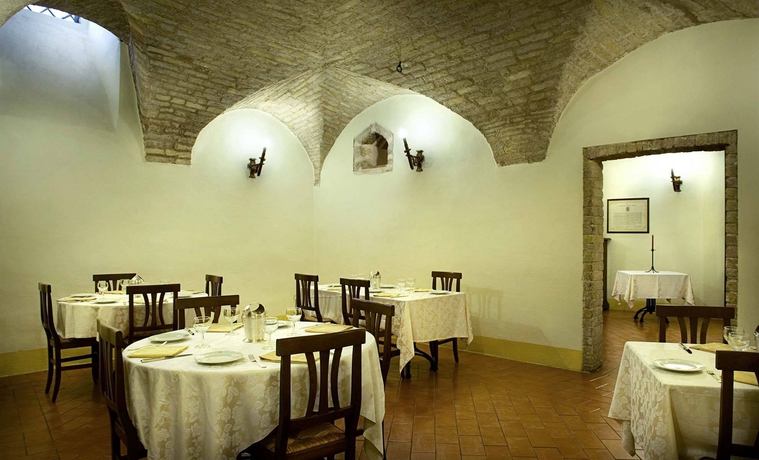 Imagen del bar/restaurante del Hotel Antica Dimora Alla Rocca. Foto 2
