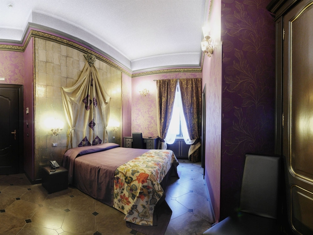 Imagen de la habitación del Hotel Antica Dimora Delle Cinque Lune. Foto 11