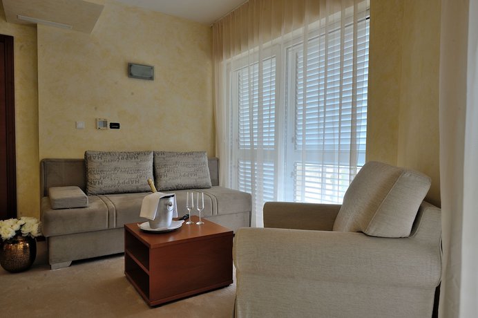 Imagen de la habitación del Hotel Antica. Foto 9