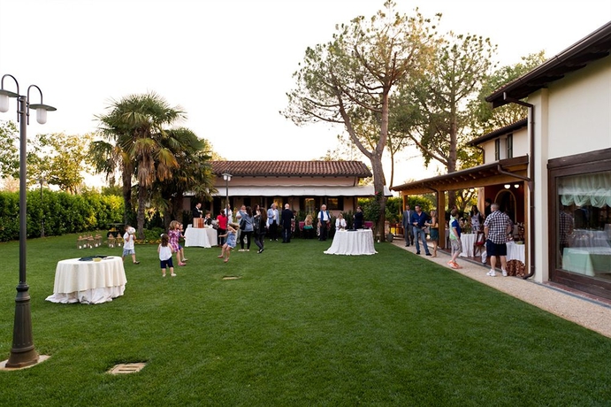 Imagen de los exteriores del Hotel Antica Fenice. Foto 14