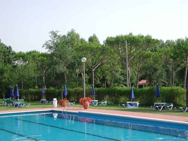 Imagen de la piscina del Hotel Antica Fornace. Foto 19