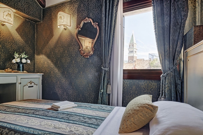 Imagen de la habitación del Hotel Antica Locanda Al Gambero. Foto 15